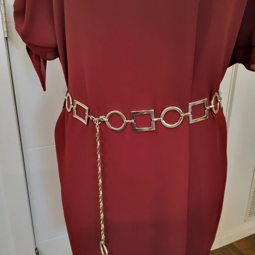 Elegant Silver Chain Belt for Women